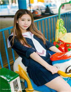 《挺进朋友人妻的身体里A片》