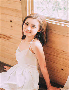 《少妇与子浴室乱》