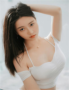 《亚洲精品精华液一区》