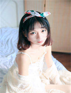 《艳妇疯狂做爰的小说》