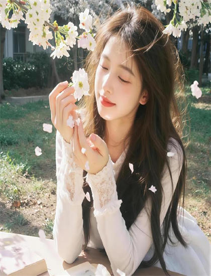 女性 艺术视频-吻戏视频大全